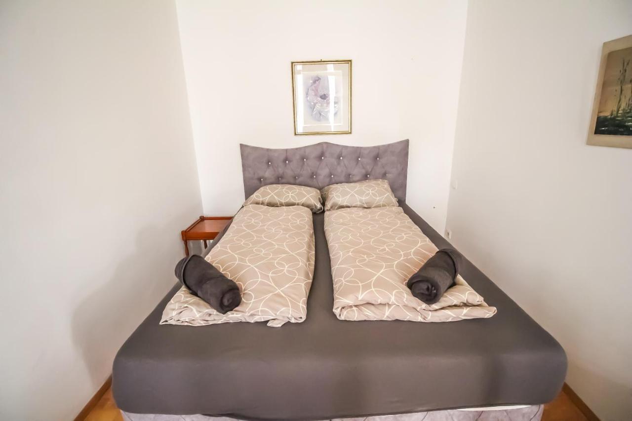 Private Room In Shared Apartment Pr6 维也纳 外观 照片