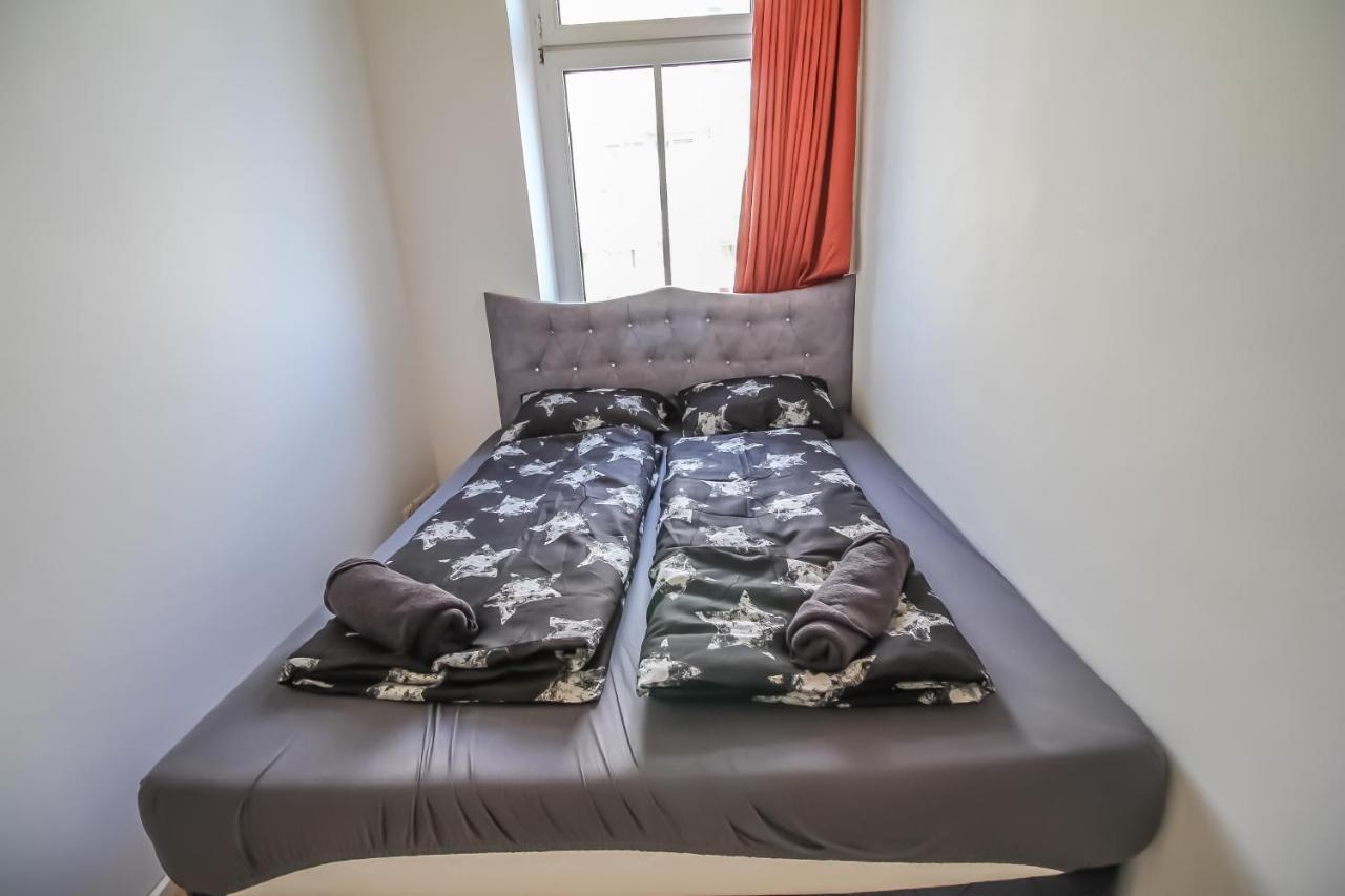 Private Room In Shared Apartment Pr6 维也纳 外观 照片